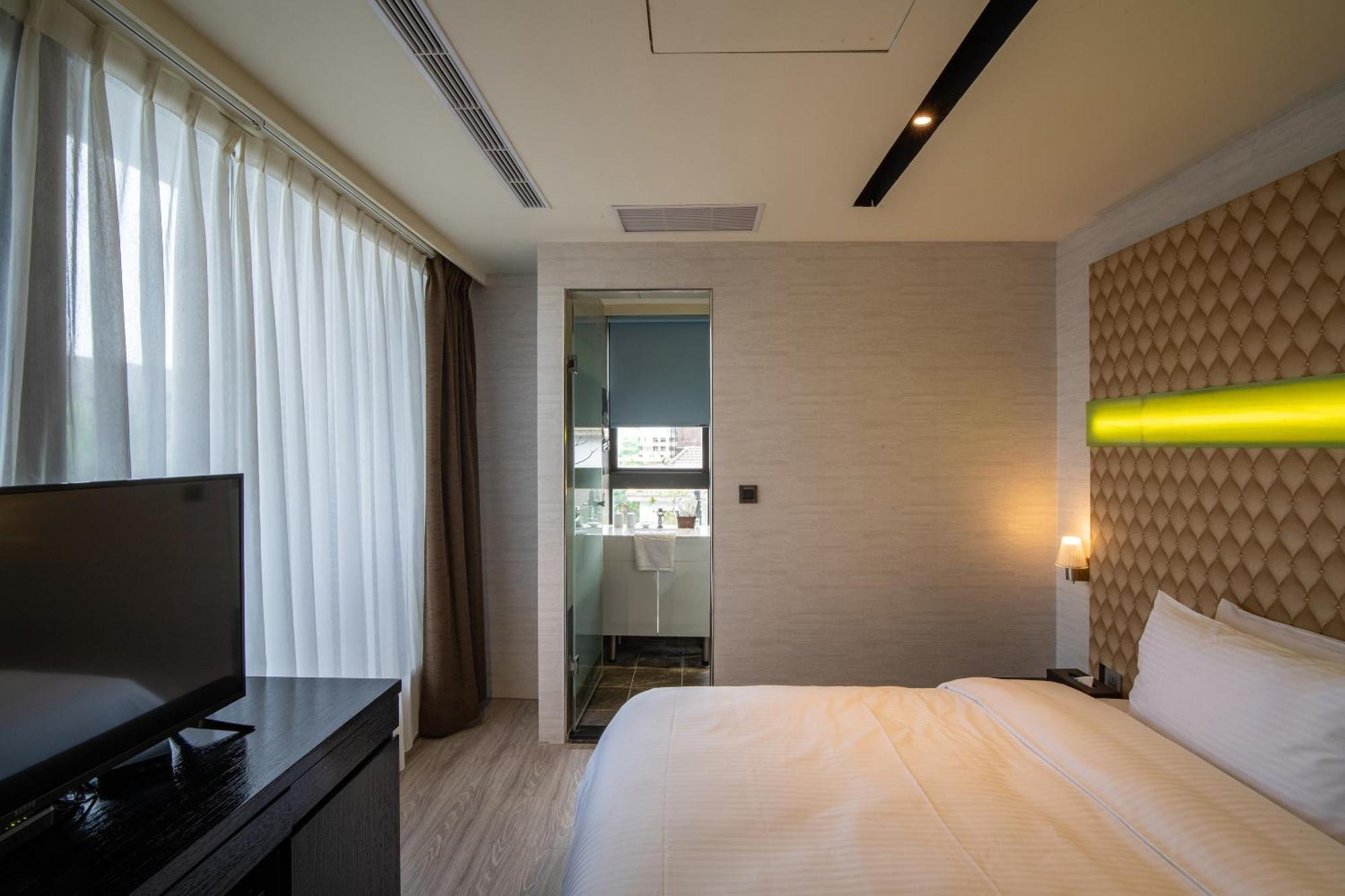Fengjia Hotel Bell Taichung Exterior foto